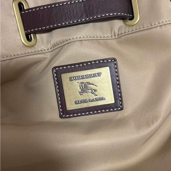 Burberry bucket/shoulder bag - Picture 7 of 16